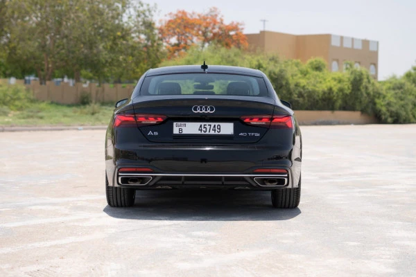 Black Audi A5, 2023 Photo 2