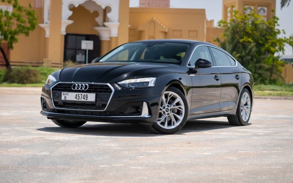 Black Audi A5, 2023 Photo 4
