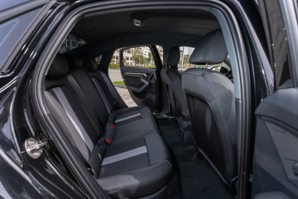 Black Audi A3, 2025 Photo 8