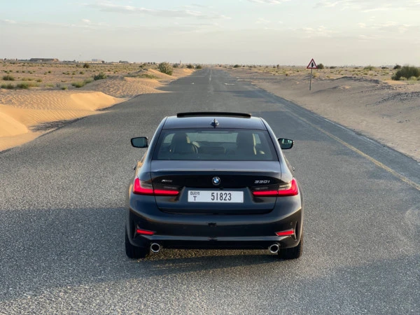 Black BMW 3 Series, 2021 Photo 4