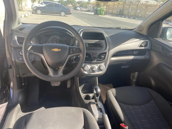 White Chevrolet Spark, 2020 Photo 3
