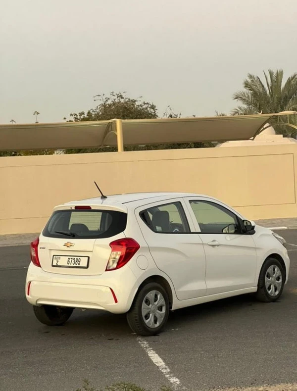 White Chevrolet Spark, 2020 Photo 6