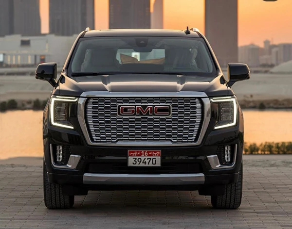Black GMC Yukon Denali, 2021 Photo 1