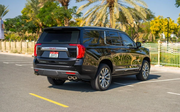 Black GMC Yukon Denali, 2024 Photo 3