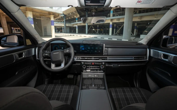 Black Hyundai Santa Fe, 2026 Photo 11