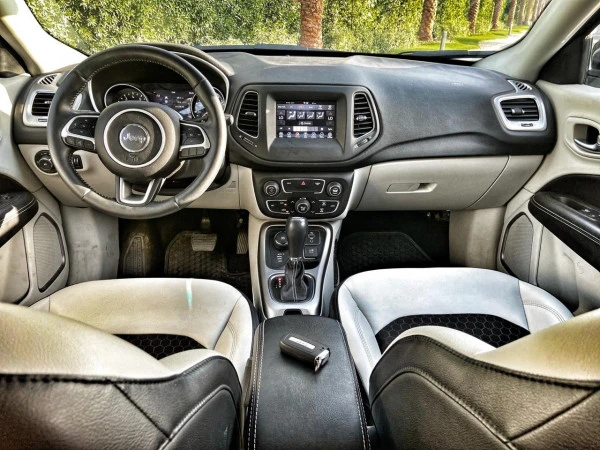 Black Jeep Compass, 2019 Photo 2
