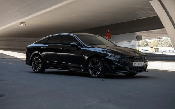 Black K5 GT, 2022 Photo 2