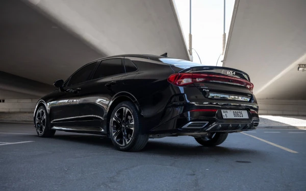 Black K5 GT, 2022 Photo 3