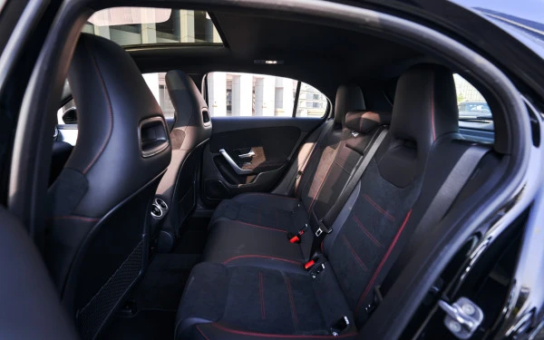 Black Mercedes A200, 2024 Photo 8