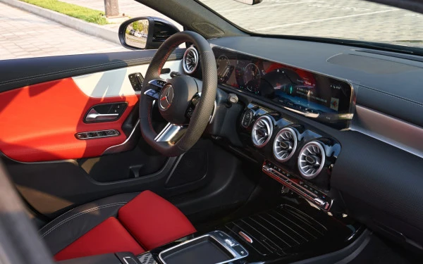 Black Mercedes A200, 2024 Photo 7