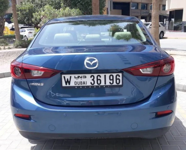 Blue Mazda 3, 2019 Photo 2