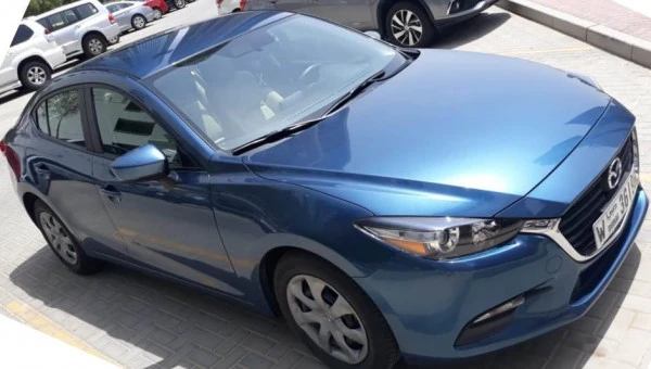 Blue Mazda 3, 2019 Photo 3