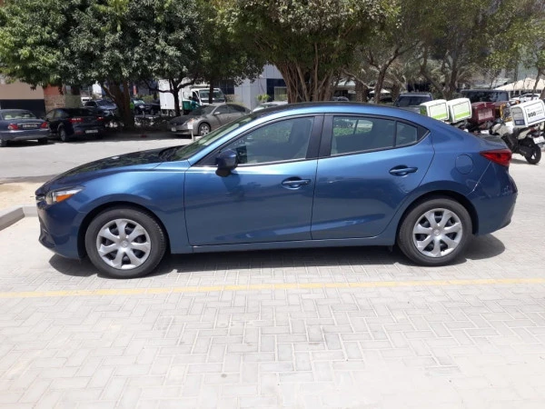 Blue Mazda 3, 2019 Photo 5