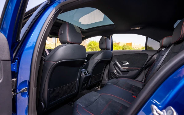 Blue Mercedes A200, 2025 Photo 7