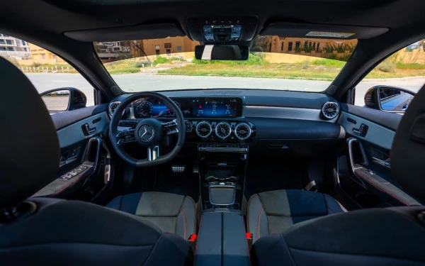 Blue Mercedes A200, 2025 Photo 10
