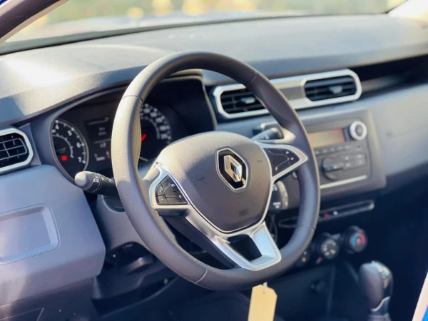 Blue Renault Duster 2023, 2023 Photo 3