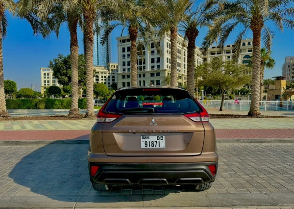 Brown Mitsubishi Eclipse, 2025 Photo 2