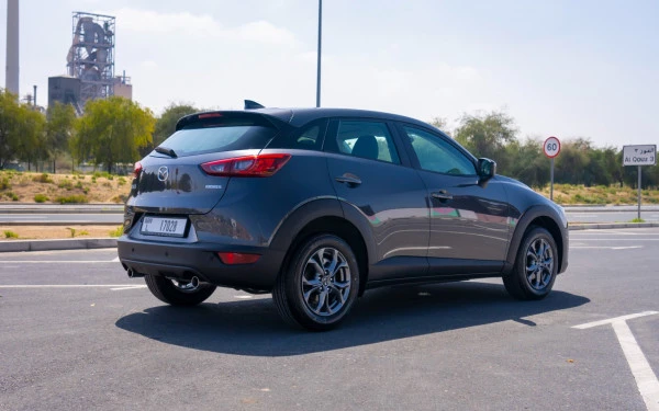 Dark Blue Mazda CX3, 2024 Photo 5