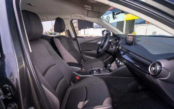 Dark Blue Mazda CX3, 2024 Photo 9