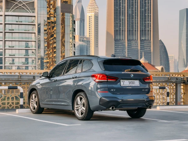 Dark Grey BMW X1, 2021 Photo 1