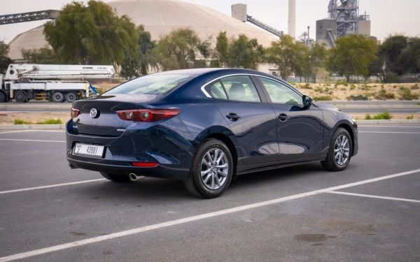 Deep Blue Pearl Mazda 3, 2024 Photo 3