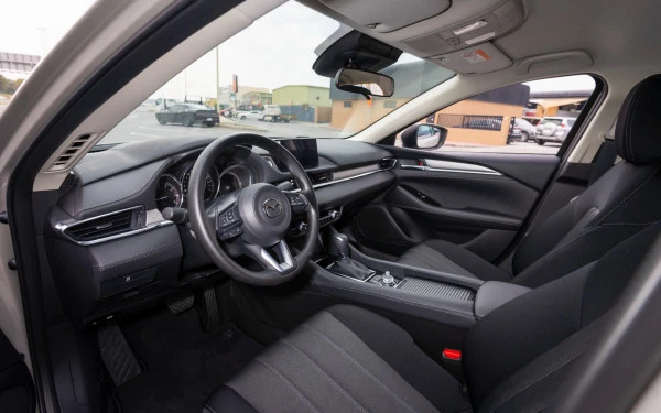 Gold Mazda 6, 2024 Photo 8