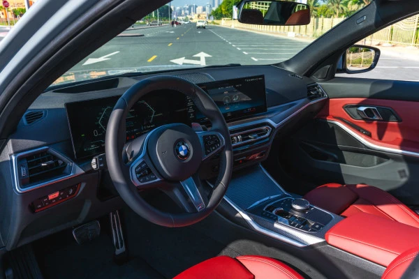 Grey BMW 320i, 2024 Photo 6