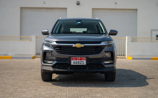 Grey Chevrolet Captiva, 2024 Photo 2