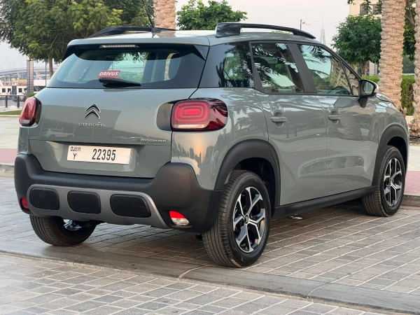 Grey Citroen C3 Aircross, 2024 Photo 3
