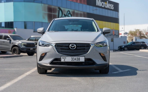 Grey Mazda CX3, 2024 Photo 3