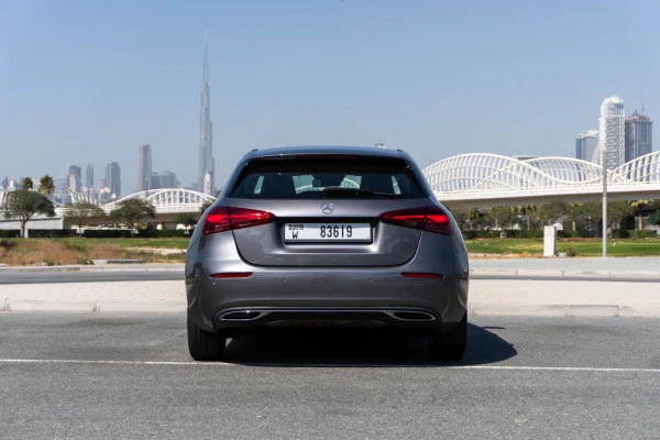 Grey Mercedes A180, 2023 Photo 4