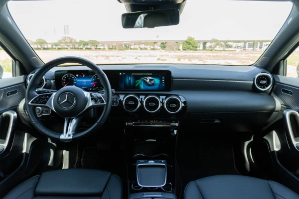 Grey Mercedes A180, 2023 Photo 10