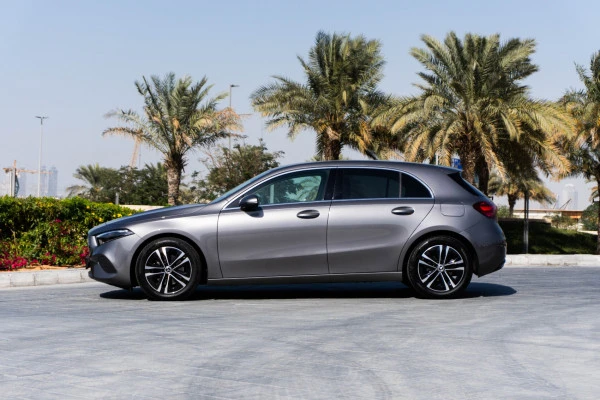 Grey Mercedes A180, 2023 Photo 3