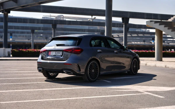 Grey Mercedes A200, 2024 Photo 3