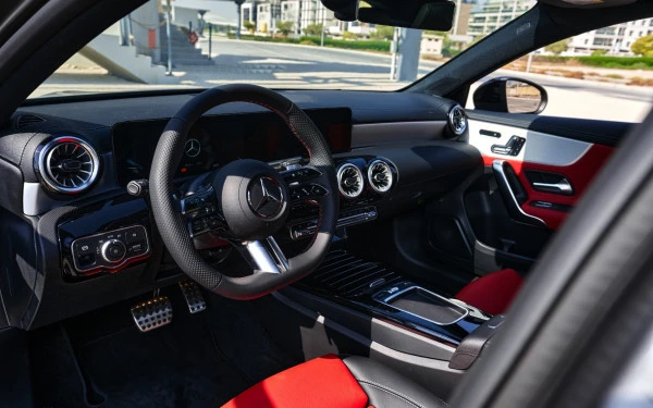 Grey Mercedes A200, 2024 Photo 6