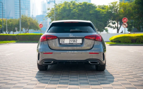 Grey Mercedes A200, 2025 Photo 5