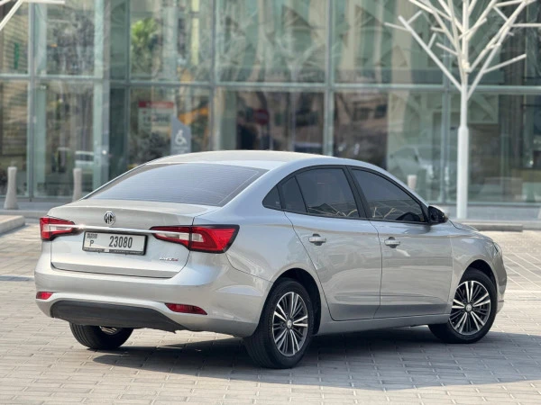 Grey MG5, 2025 Photo 2
