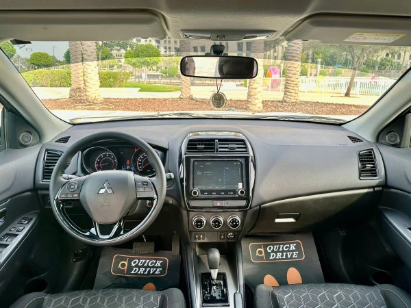 White Mitsubishi ASX, 2024 Photo 6
