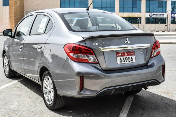 Grey Mitsubishi Attrage, 2022 Photo 2