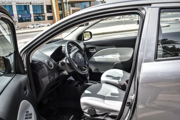 Grey Mitsubishi Attrage, 2022 Photo 5