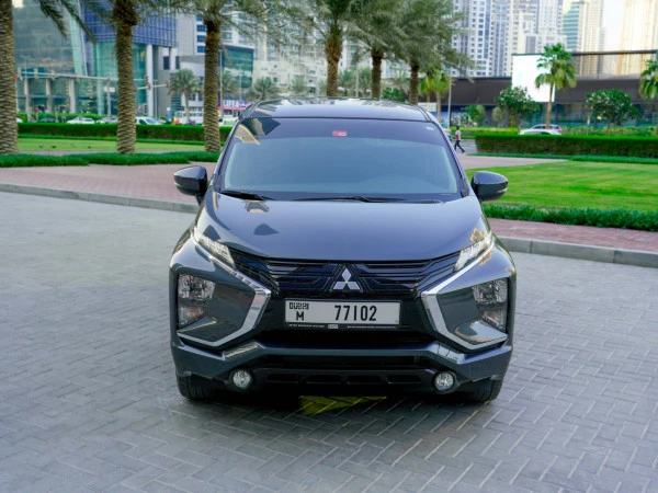 Grey Mitsubishi Xpander, 2022 Photo 2
