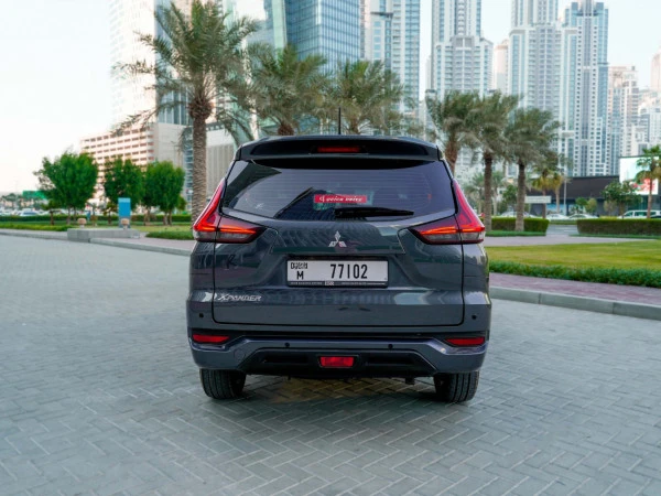 Grey Mitsubishi Xpander, 2022 Photo 10