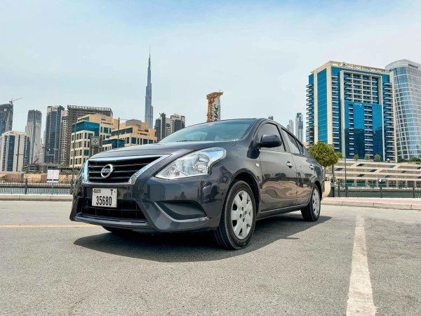 Grey Nissan Sunny, 2022 Photo 6