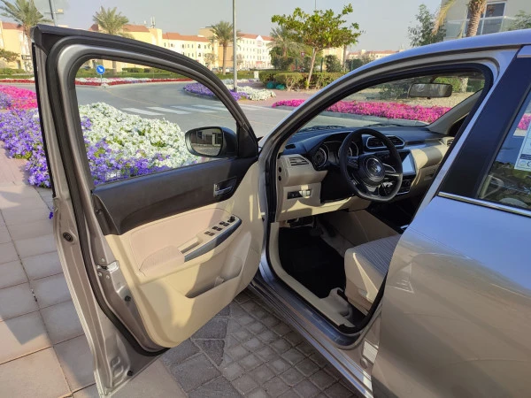 Grey Suzuki Dzire, 2022 Photo 4