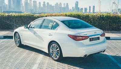 White Infiniti Q50, 2018 Photo 4