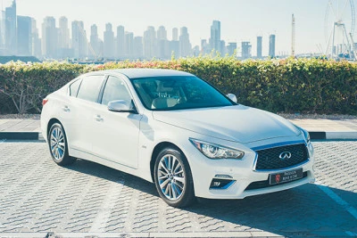 White Infiniti Q50, 2018 Photo 3