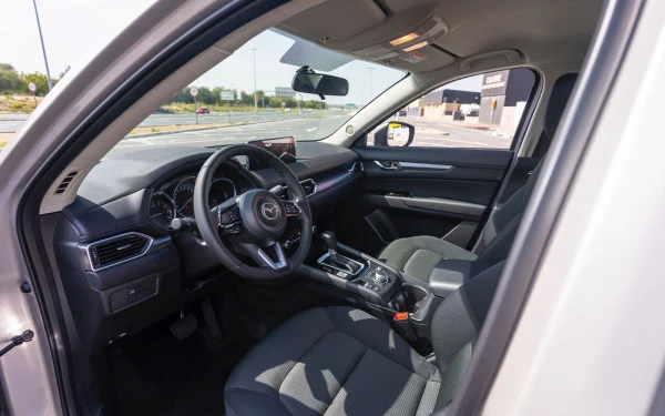 Beige Mazda CX5, 2024 Photo 5