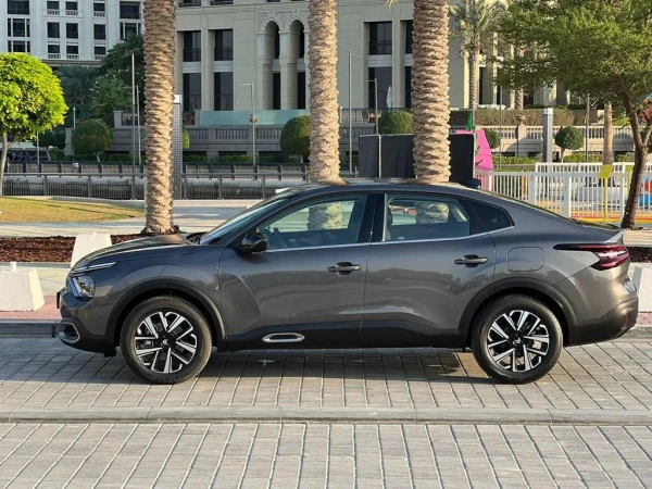 Grey Citroen C4X, 2025 Photo 1