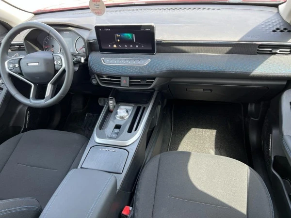 Red Haval Jolion, 2024 Photo 4