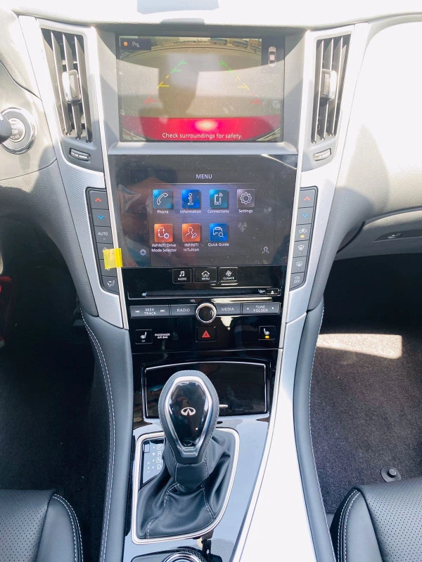 Red Infiniti Q50, 2021 Photo 9